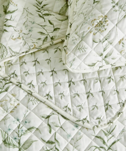 blue seashell reversible quilt set with shams