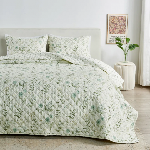 blue seashell reversible quilt set with shams