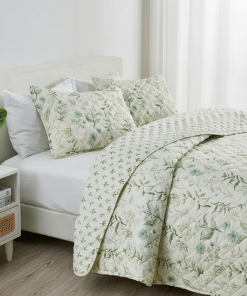 blue seashell reversible quilt set with shams