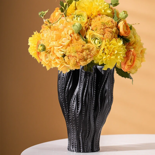 emest handmade ceramic / porcelain table vase
