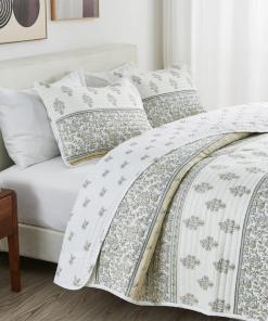 blue seashell reversible quilt set with shams