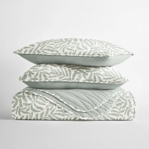 quilt set lightweight all season quilted coverlet tossed ferns