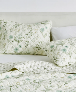 blue seashell reversible quilt set with shams