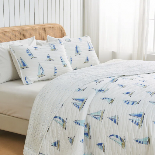 blue seashell reversible quilt set with shams